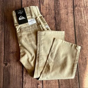Quiksilver Boys size 2 Everyday Union Chinos NWT